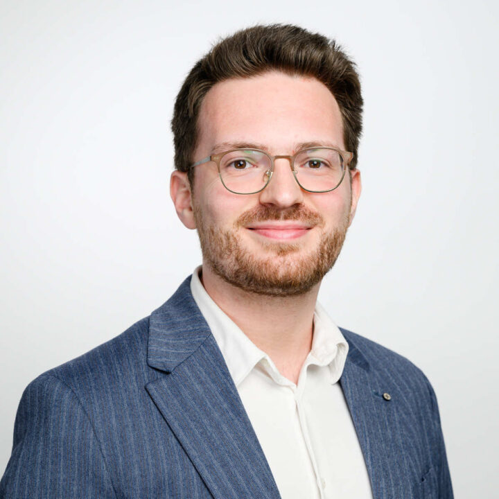 semmtech employee